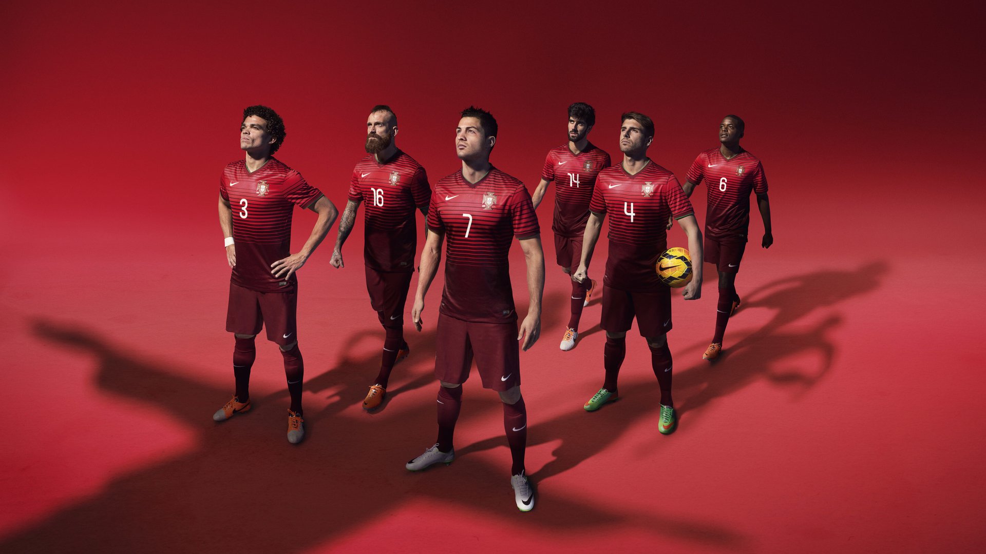 勇士队力求历史三连冠,目标明确,勇士队的记录